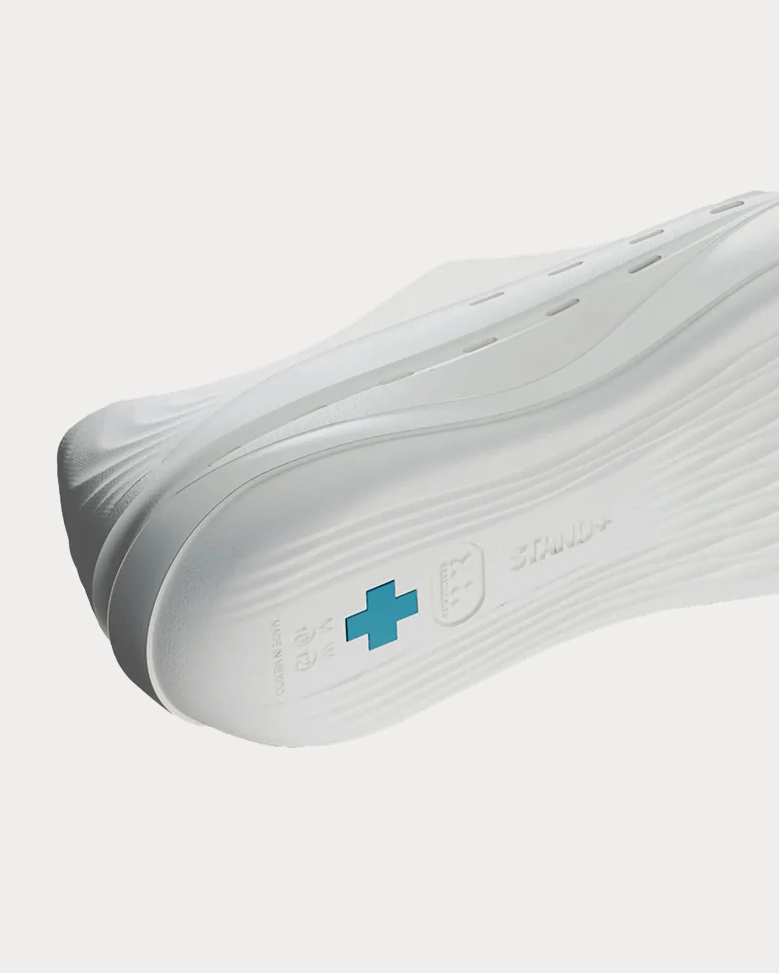 Antigrav1 Snow Slip On Sneakers
