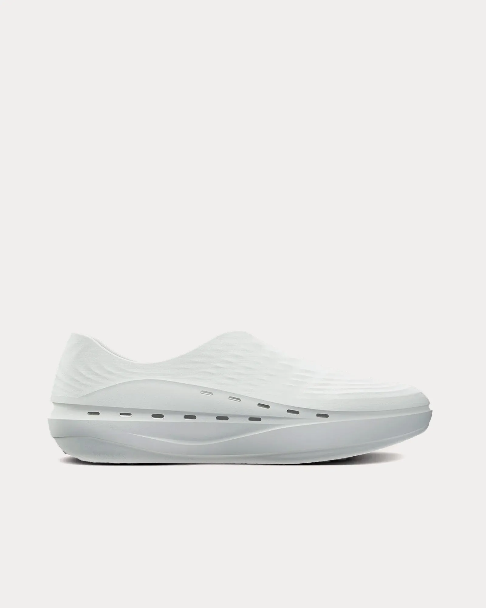 Antigrav1 Snow Slip On Sneakers