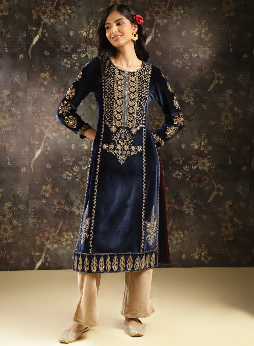 Blue Heavily Embroidered Party-wear Velvet Kurta