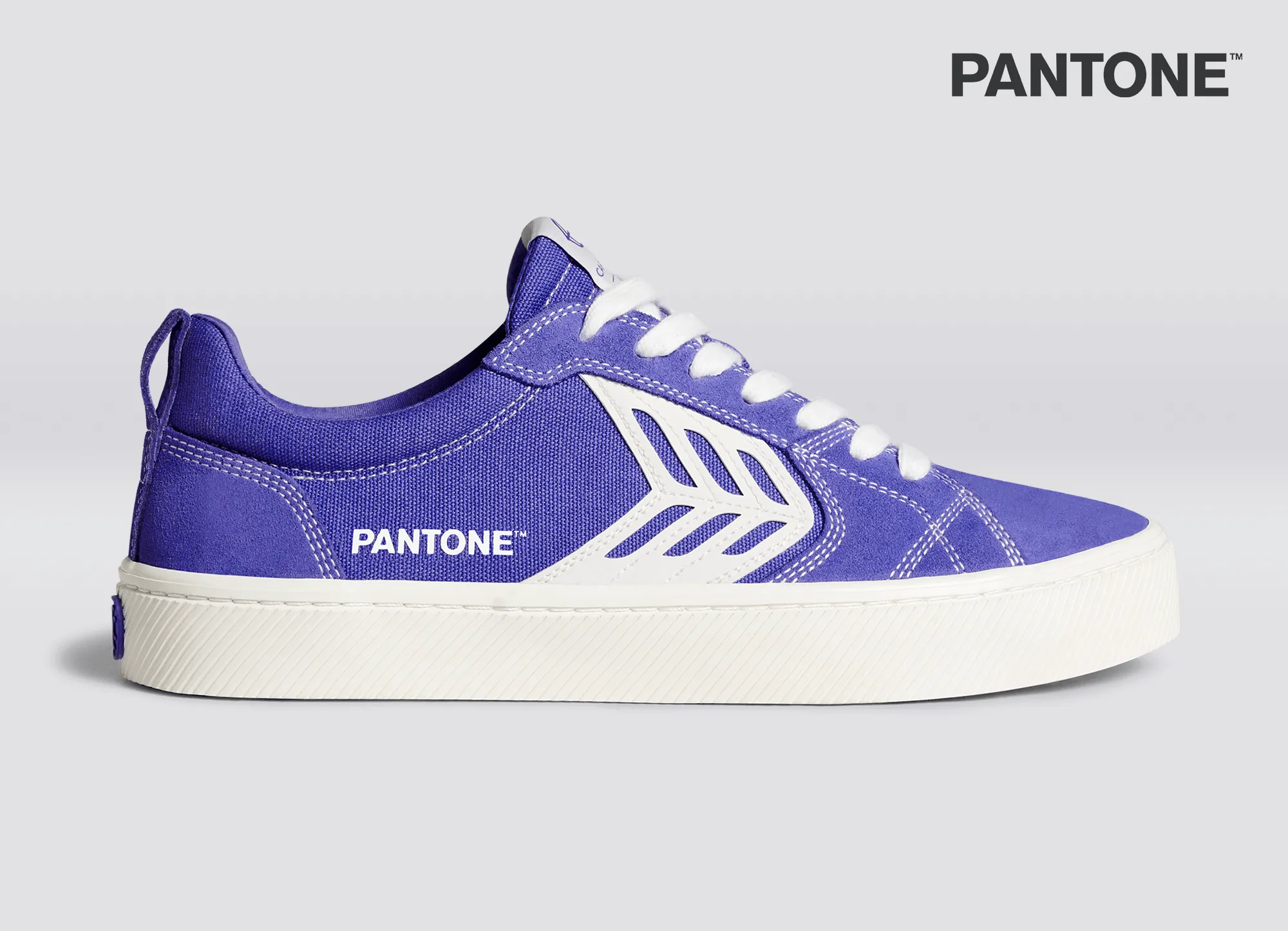 CATIBA PRO Low Pantone Very Peri Suede and Canvas Contrast Thread Ivory Logo Sneaker Men