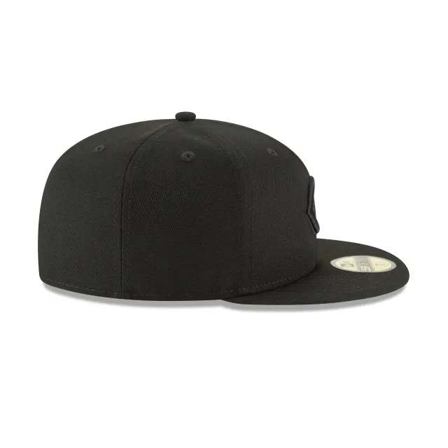 Cincinnati Reds - 59Fifty Basic Black on Black Hat, New Era by Southern Sportz Store
