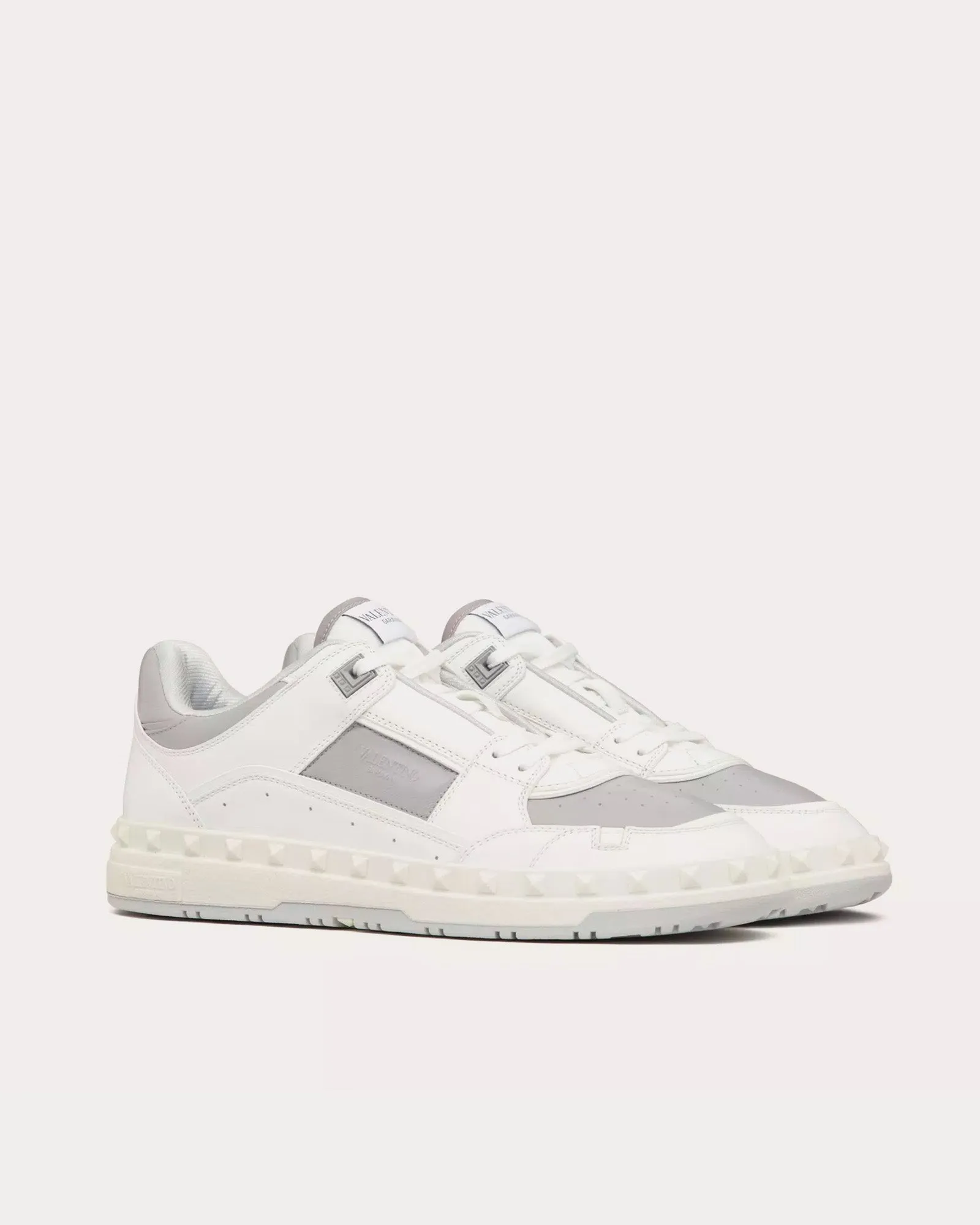 Freedots Calfskin White / Pastel Grey Low Top Sneakers