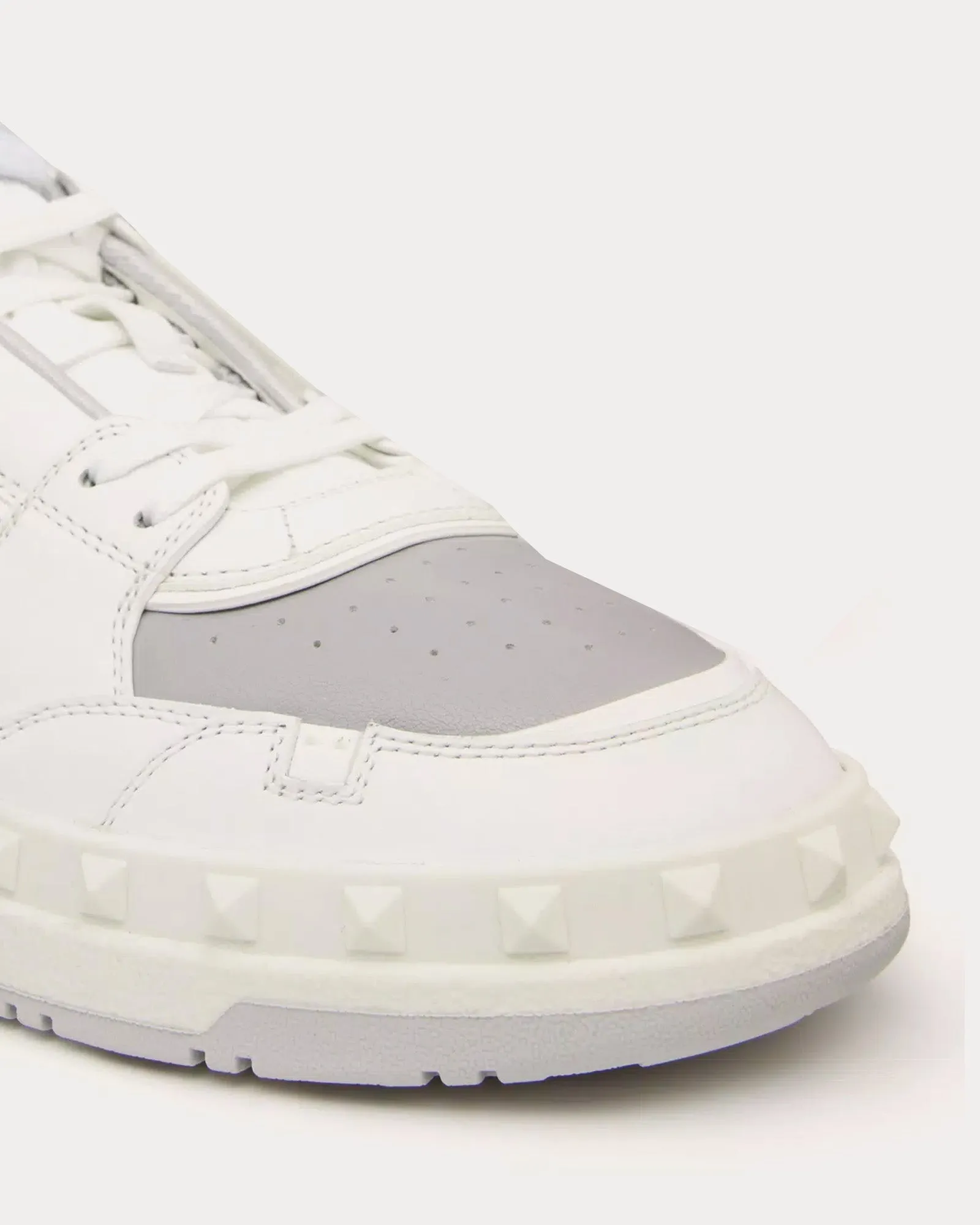 Freedots Calfskin White / Pastel Grey Low Top Sneakers
