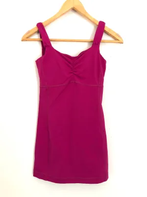 Lululemon Yoga Bra Top in Fuchsia -Size 2