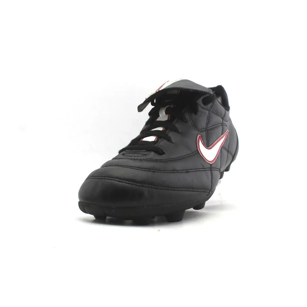 NIKE TIEMPO 750 II