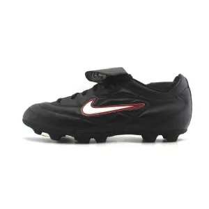 NIKE TIEMPO 750 II