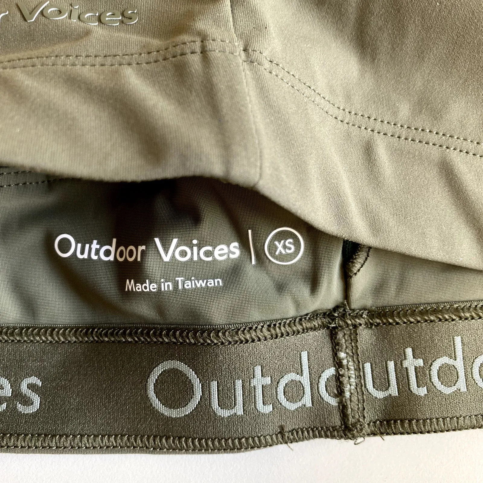 OUTDOOR VOICES SuperForm Zoom Double Strap Bra XS Tea Tree Scoop Neck NWT