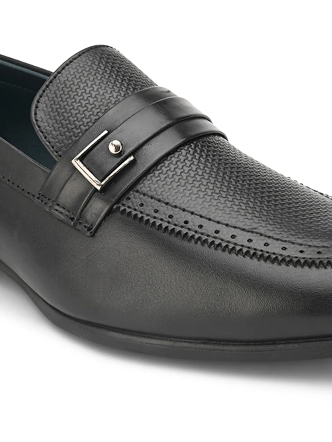 pelle albero Men Black Solid Leather Formal Moccasin