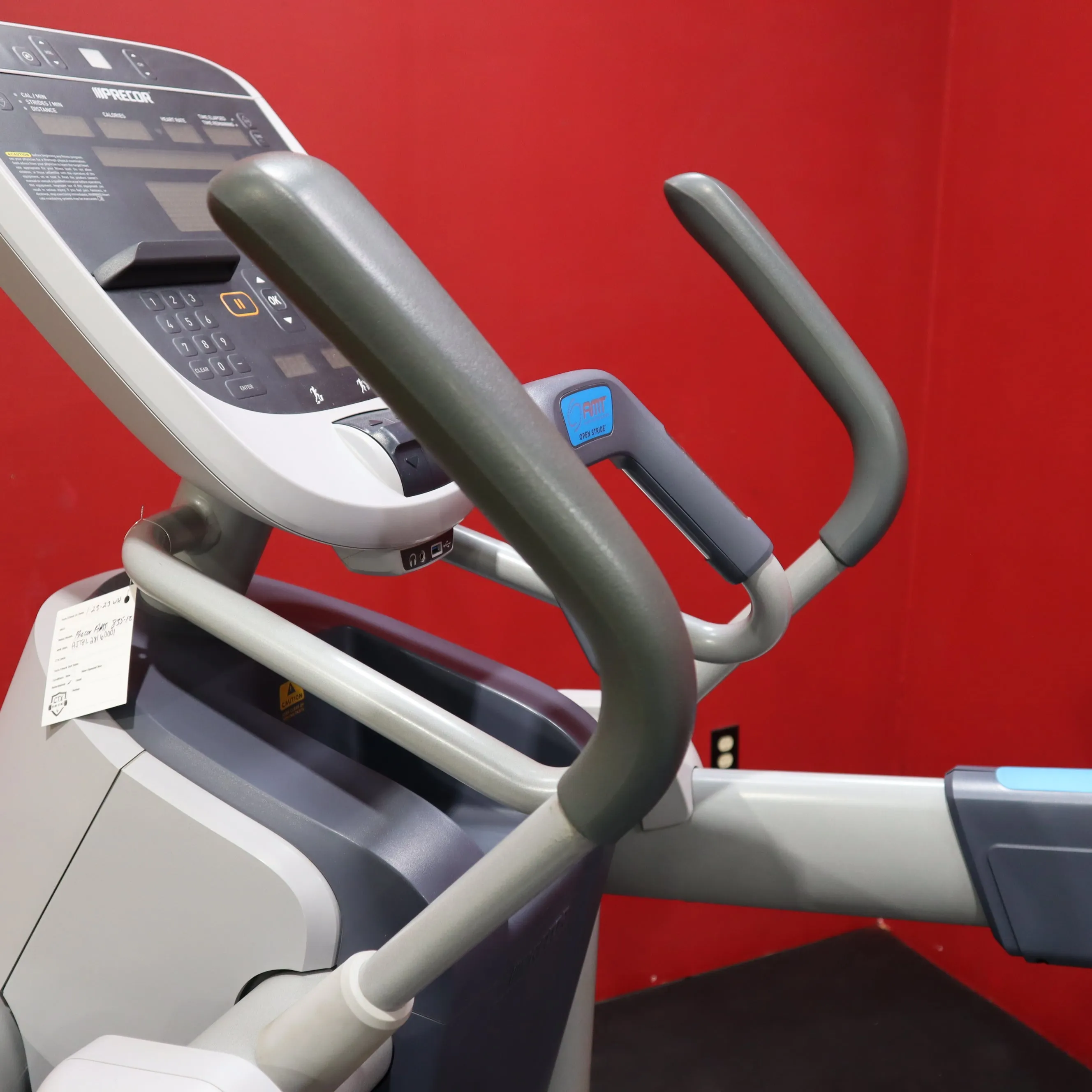 Precor AMT-12 835 Adaptive Motion Trainer (Open Stride) w/P30 Console (Refurbished) *FREE SHIPPING*
