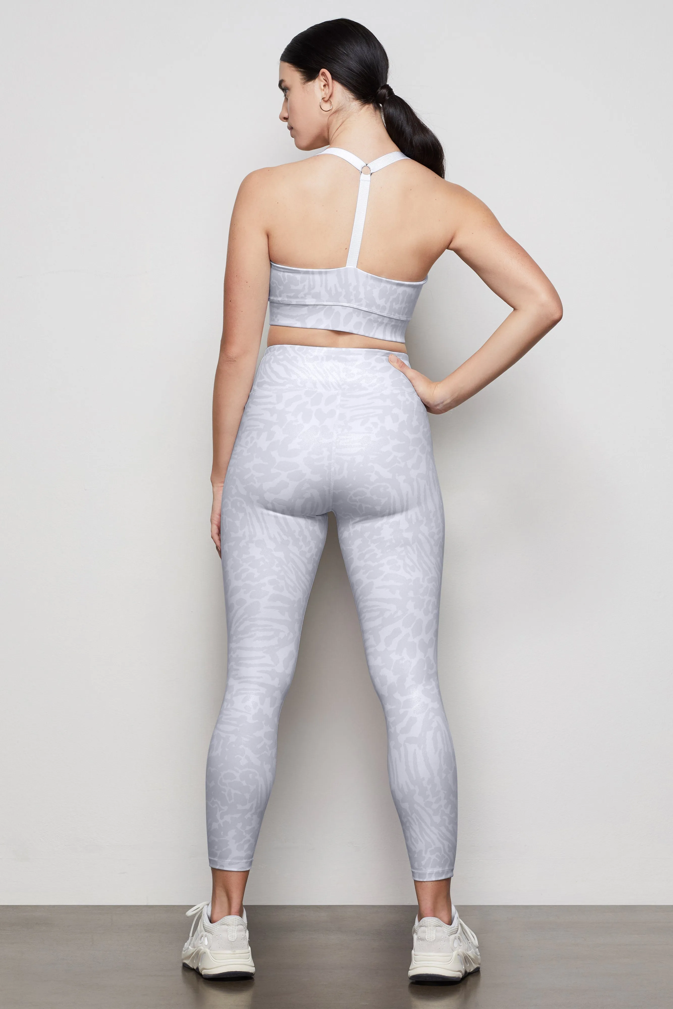 THE ICY LEOPARD LEGGING | WILD OVERCAST001
